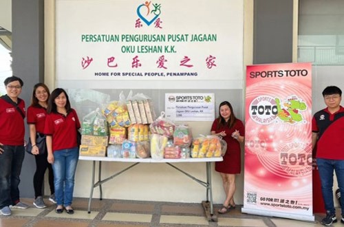 STM Lottery Shares Harvest and Gawai Cheer with the Underprivileged